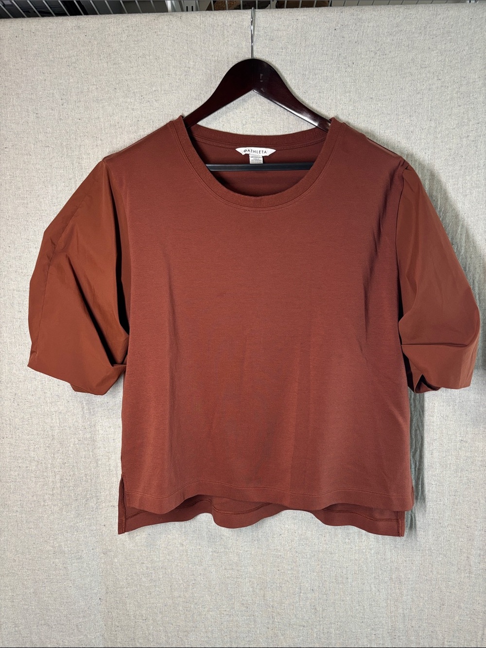 Athleta Rust Brown Short Sleeve Crewneck Tee